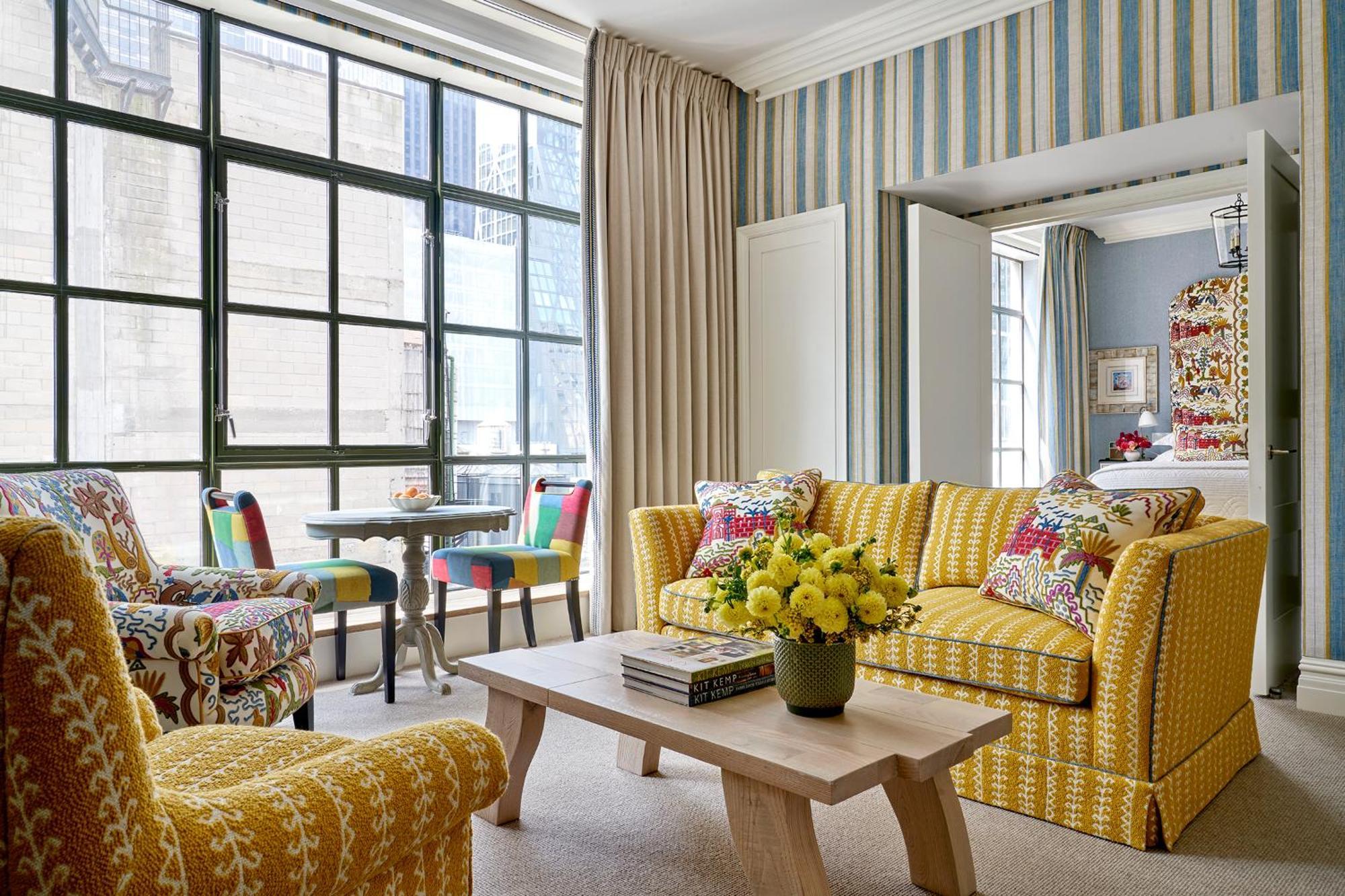 The Whitby Hotel New York Exterior photo